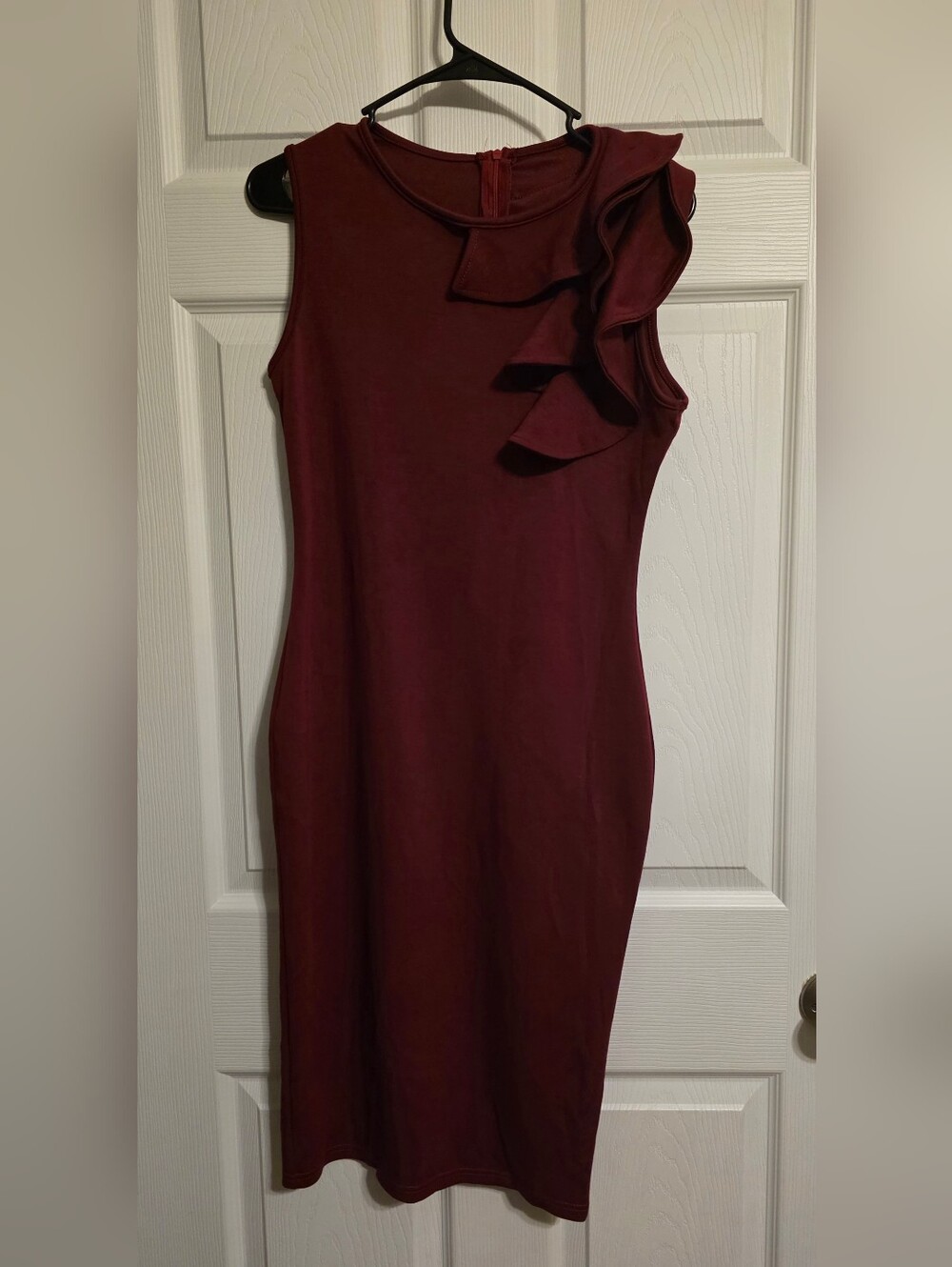 One-Shoulder Ruffle Sheath Dress in Burgundy